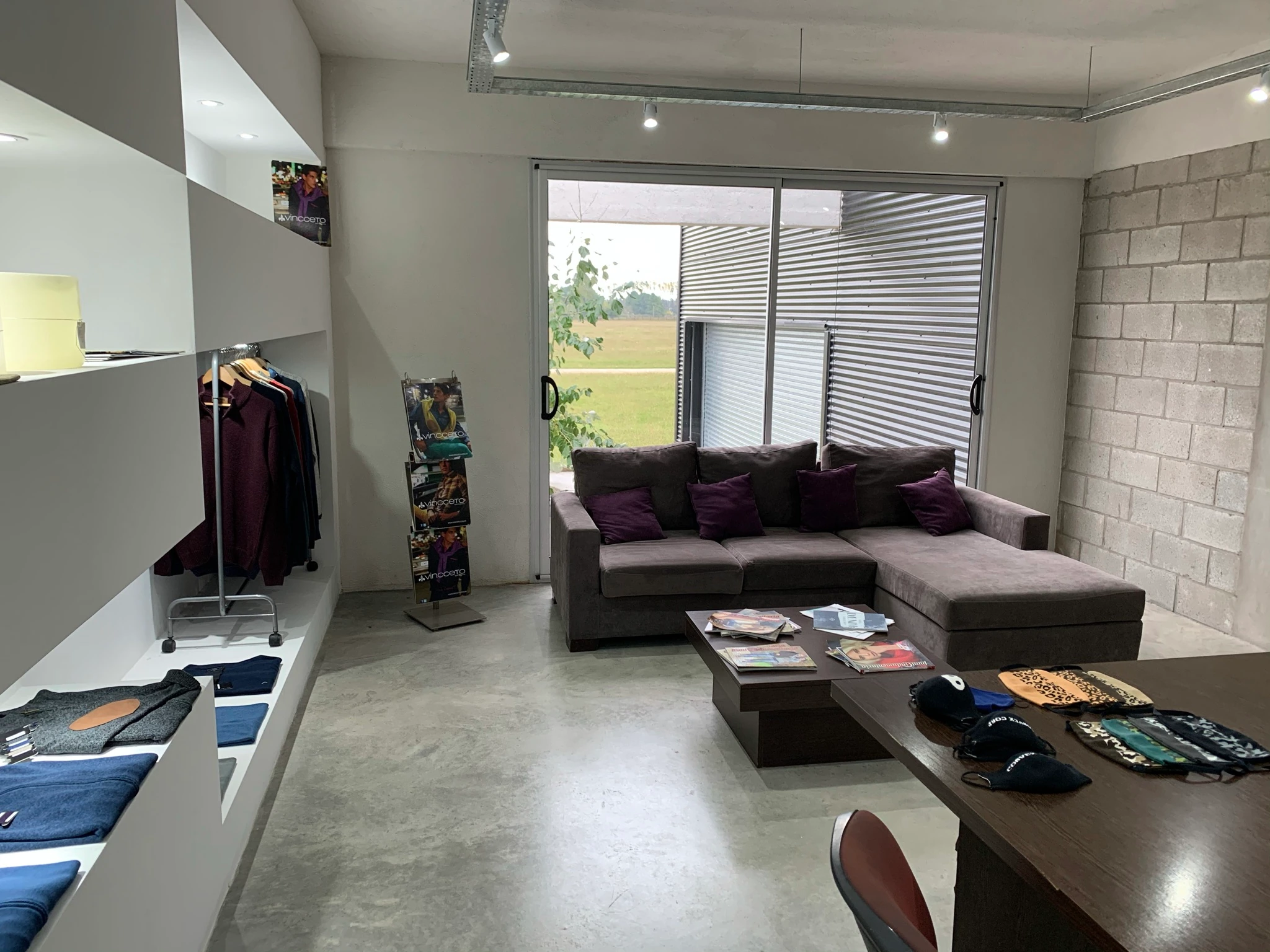 Showroom y espacio de encuentro